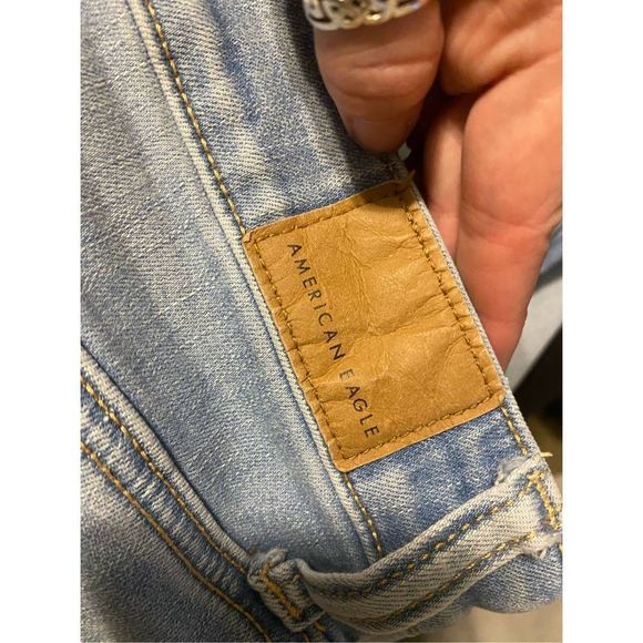 American Eagle Super Hi-Rise Jegging Crop size 4 - Picture 7 of 10
